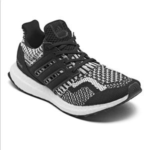 Adidas UltraBOOST 5.0 DNA Primeblue Running Sneakers